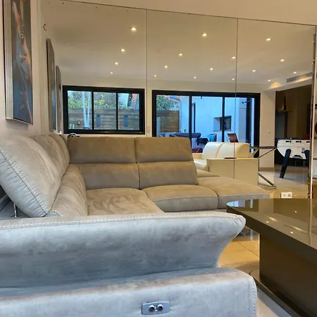 Oceane Cannes